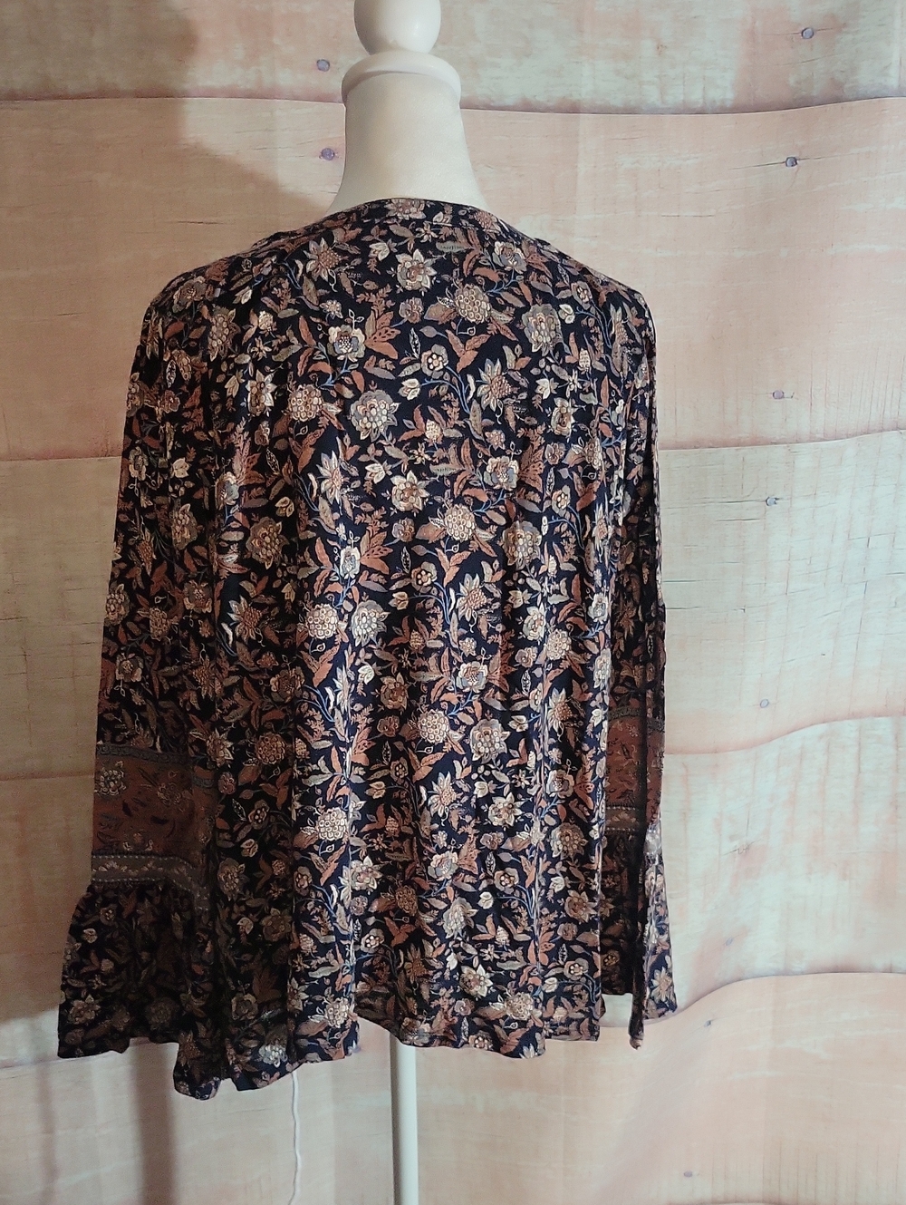 Lucky Brand Floral Blouse - Picture 5 of 8